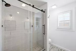 5068 Lake View Cir, North Richland Hills, TX 76180 - Photo 15