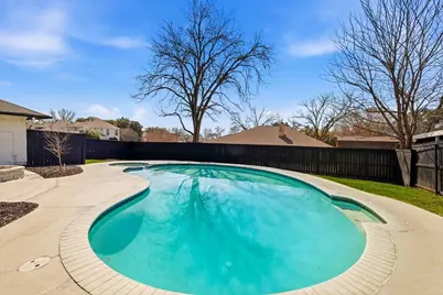 5068 Lake View Circle, North Richland Hills, TX 76180 - Photo 17