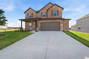 394 Bronco Dr, Waxahachie, TX 75165 - Photo 3