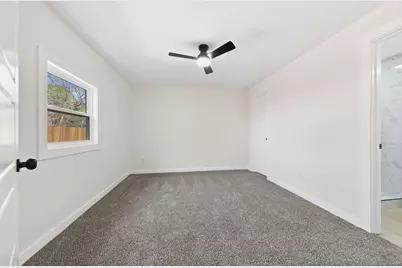 534 NE 23rd Street, Grand Prairie, TX 75050 - Photo 17