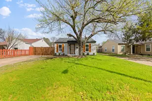 534 NE 23rd St, Grand Prairie, TX 75050 - Photo 1