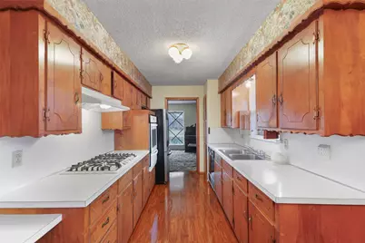 2102 Lansdowne Drive, Garland, TX 75040 - Photo 15