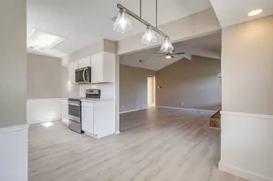 1812 Briar Run, Benbrook, TX 76126 - Photo 11