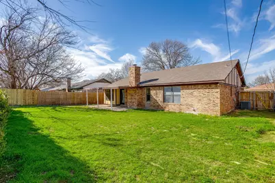 1812 Briar Run, Benbrook, TX 76126 - Photo 27