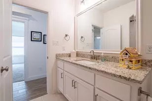 2039 Spieth St, Granbury, TX 76048 - Photo 31