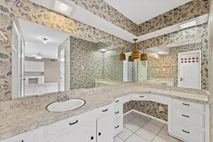 910 Bradfield Dr, Garland, TX 75042 - Photo 27