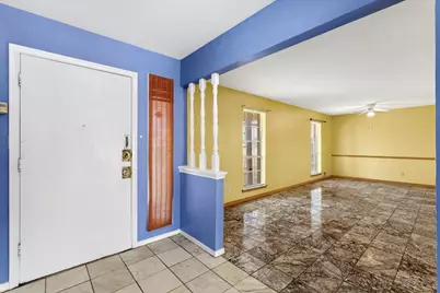 910 Bradfield Drive, Garland, TX 75042 - Photo 7