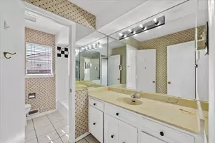 910 Bradfield Dr, Garland, TX 75042 - Photo 21