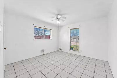 910 Bradfield Drive, Garland, TX 75042 - Photo 19