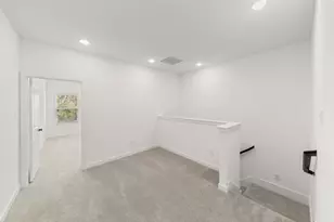 2553 Lost Maples Ln, Dallas, TX 75228 - Photo 15