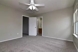 100 Morrow Dr, Bedford, TX 76021 - Photo 21