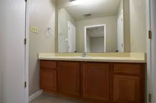 100 Morrow Dr, Bedford, TX 76021 - Photo 17