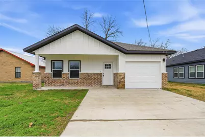 813 Oneal Street, Greenville, TX 75401 - Photo 1