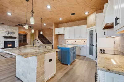 873 Canyon Creek Lane, Weatherford, TX 76087 - Photo 7