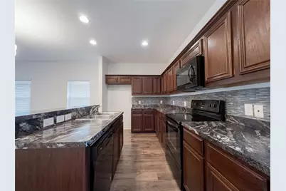 1508 Sierra Estate Trail, Fort Worth, TX 76119 - Photo 5