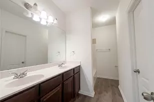 1508 Sierra Estate Trail, Fort Worth, TX 76119 - Photo 15