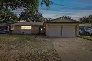 7520 Gayglen Dr, Dallas, TX 75217 - Photo 1