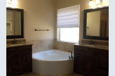 2623 Kingsford Lane, Trophy Club, TX 76262 - Photo 11