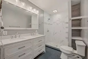 405 S Hannaford St, Granbury, TX 76048 - Photo 23