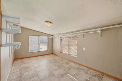 405 S Hannaford Street, Granbury, TX 76048 - Photo 17
