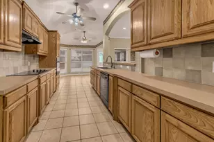 234 Shirley Cir, Weatherford, TX 76087 - Photo 17