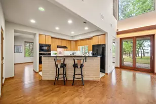 301 Bentwood Cir, Corsicana, TX 75109 - Photo 11