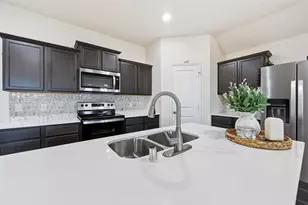 1012 Grand Vw Dr, Ennis, TX 75119 - Photo 9