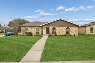 2001 Emory Oak Dr, Carrollton, TX 75007 - Photo 1