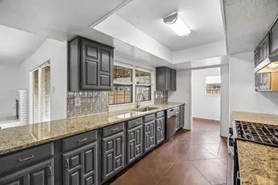 2001 Emory Oak Drive, Carrollton, TX 75007 - Photo 11