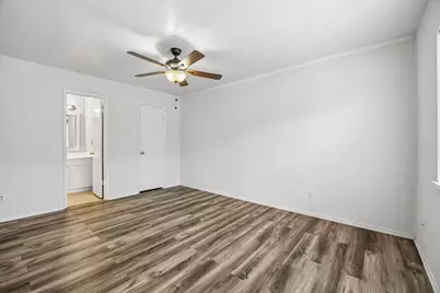 2001 Emory Oak Drive, Carrollton, TX 75007 - Photo 21