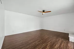 2001 Emory Oak Dr, Carrollton, TX 75007 - Photo 17