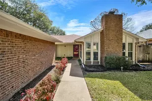 3613 Wedgworth Rd S, Fort Worth, TX 76133 - Photo 5