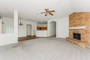 5051 Showdown Ln, Grand Prairie, TX 75052 - Photo 15