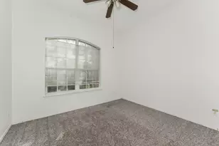 5051 Showdown Ln, Grand Prairie, TX 75052 - Photo 25