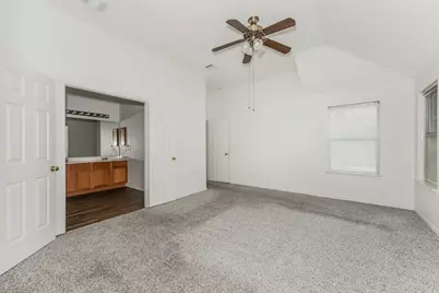 5051 Showdown Lane, Grand Prairie, TX 75052 - Photo 9