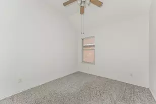 5051 Showdown Ln, Grand Prairie, TX 75052 - Photo 27