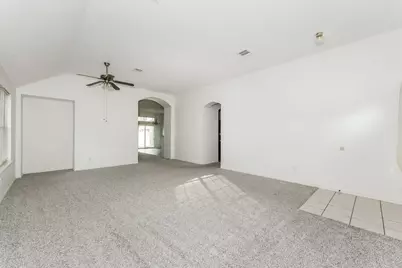 5051 Showdown Lane, Grand Prairie, TX 75052 - Photo 5