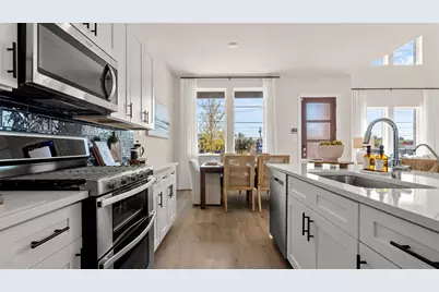 711 Oakridge Trail, Richardson, TX 75080 - Photo 5