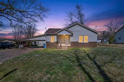 404 Rogers Avenue, Henderson, TX 75654 - Photo 3