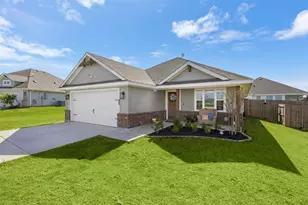 103 Olivia St, Hillsboro, TX 76645 - Photo 3