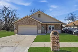 3432 Frazier Ave, Fort Worth, TX 76110 - Photo 1