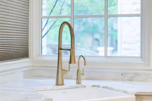 6442 Lakehurst Ave, Dallas, TX 75230 - Photo 11