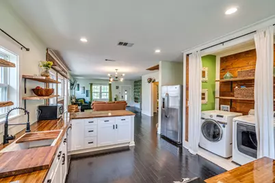 2706 Bomar Avenue, Fort Worth, TX 76103 - Photo 13