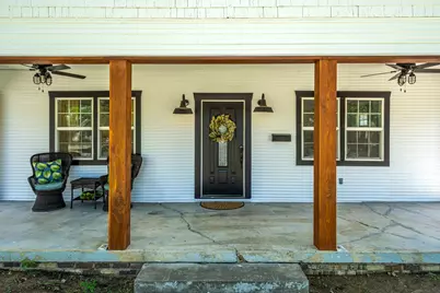 2706 Bomar Avenue, Fort Worth, TX 76103 - Photo 3