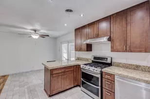 8730 Gladwood Ln, Dallas, TX 75243 - Photo 5