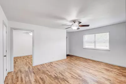 8730 Gladwood Lane, Dallas, TX 75243 - Photo 9