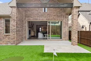 1757 Lady Bettye Dr, Carrollton, TX 75010 - Photo 31