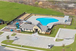 1757 Lady Bettye Dr, Carrollton, TX 75010 - Photo 37