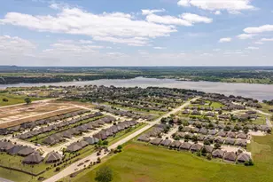 317 Paddle Boat Dr, Granbury, TX 76049 - Photo 37