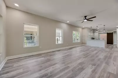 2945 May Street, Fort Worth, TX 76110 - Photo 5